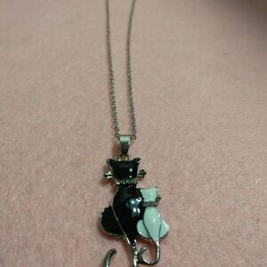 Charming Black and White Cat Pendant Necklace